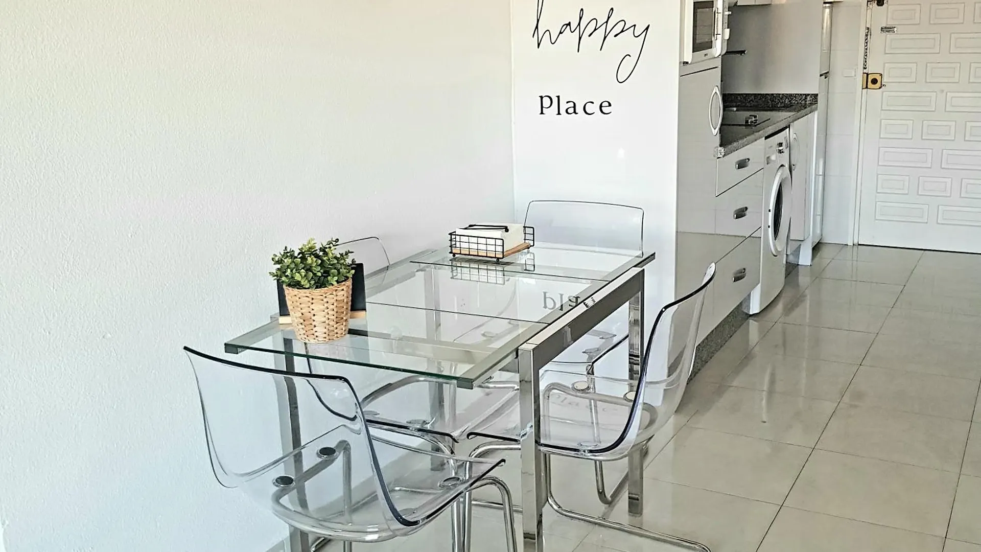 Appartment Totally Upgraded At Benal Beach Benalmadena Spain
